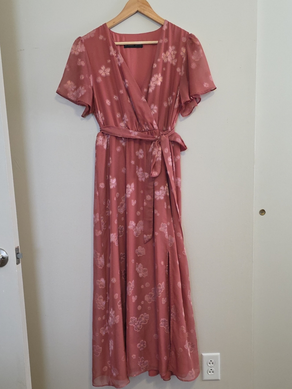 Luxedo Rose Mauve Floral Wrap Maxi Dress